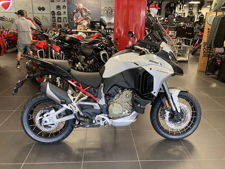 2024 Ducati Multistrada V4 S Travel & Radar Iceberg White Spoked Wheels