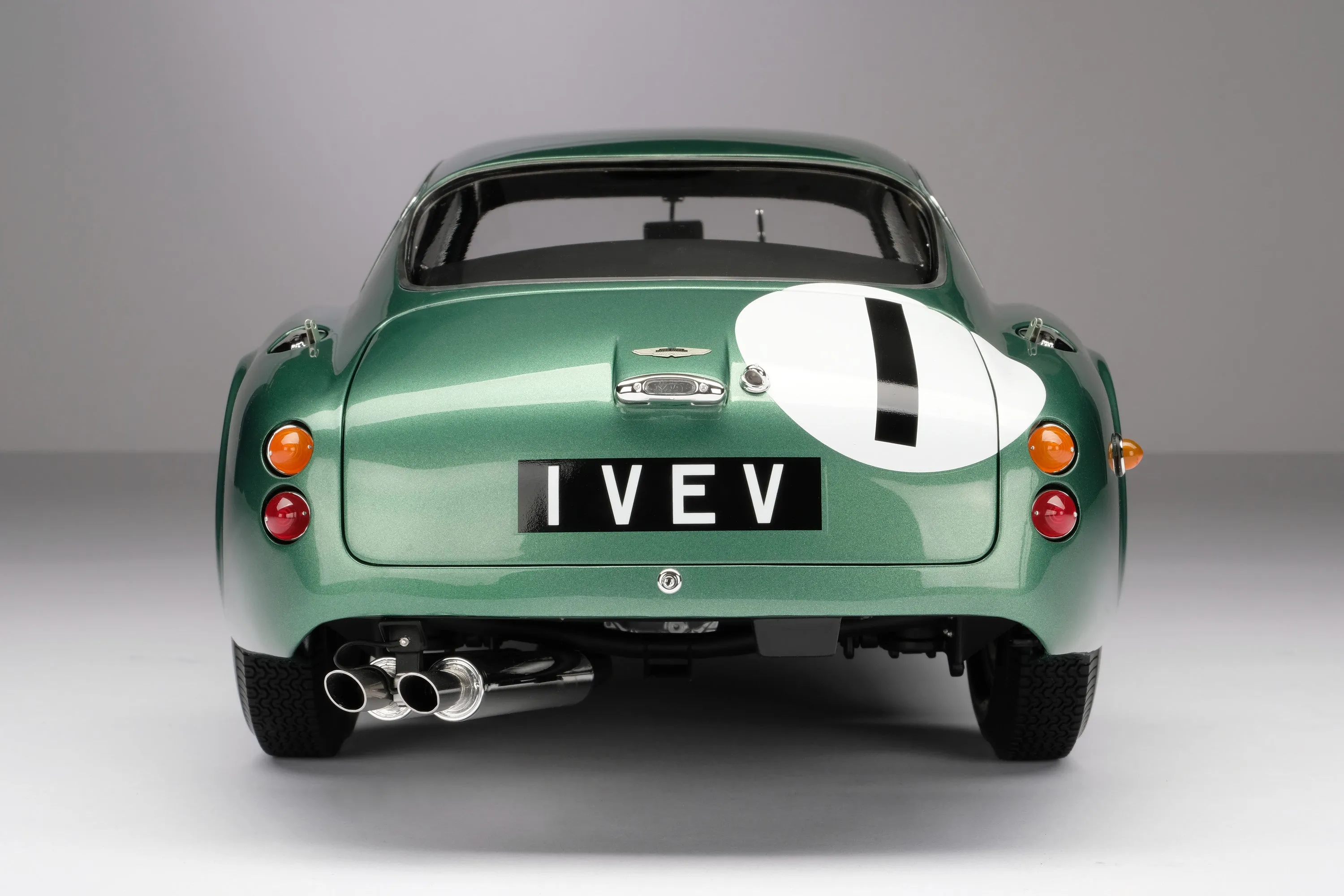 Aston Martin DB4 GT Zagato - 1961 Goodwood TT - Salvadori