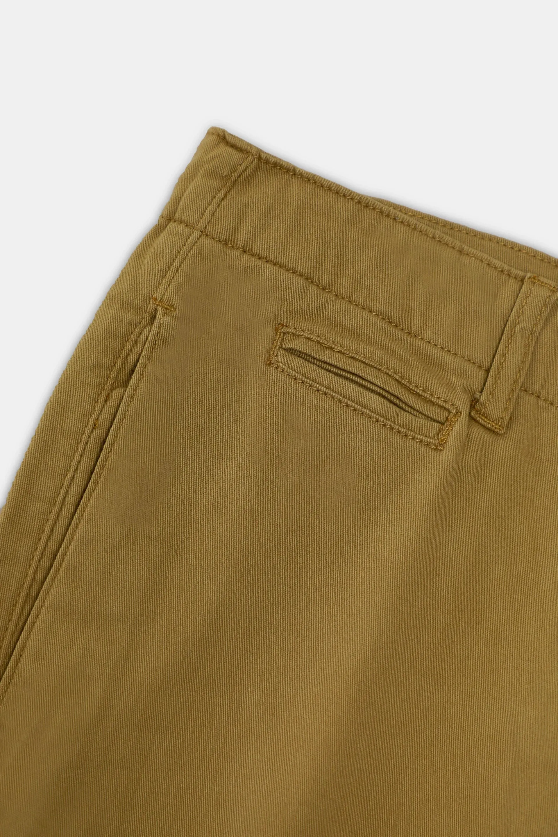 Basic Camel Chinos