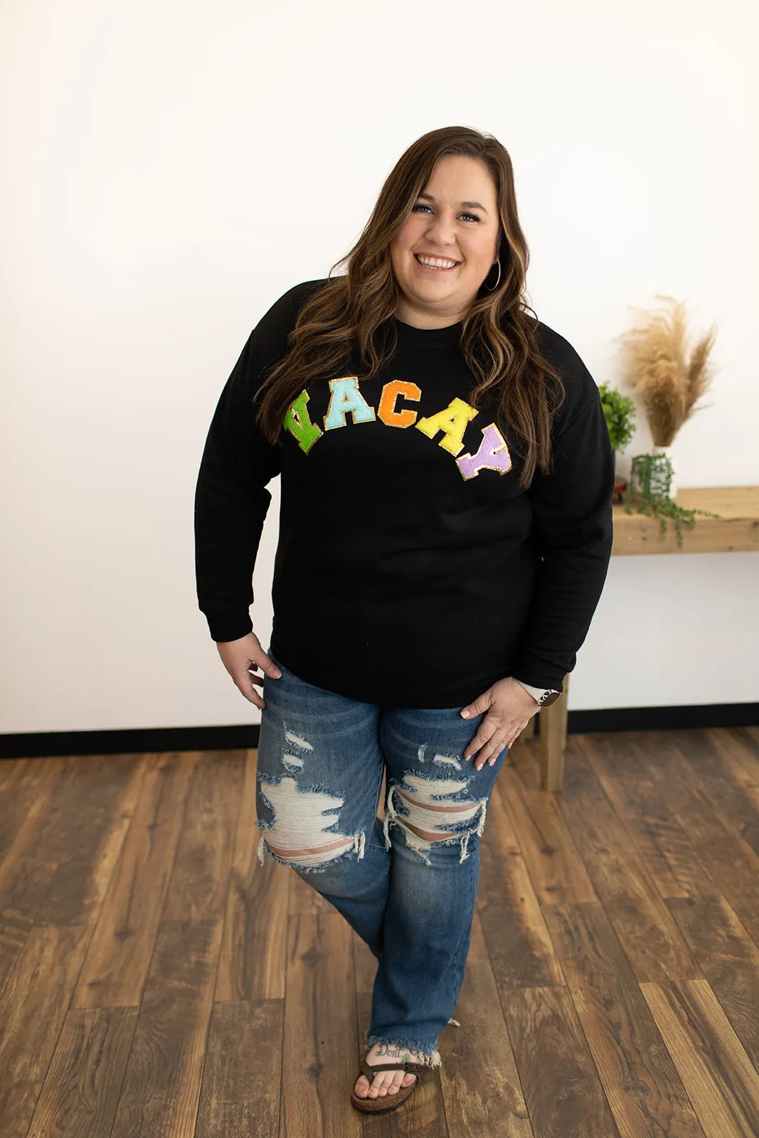 Black Vacay Patched Crewneck Sweatshirt (SM-2X)