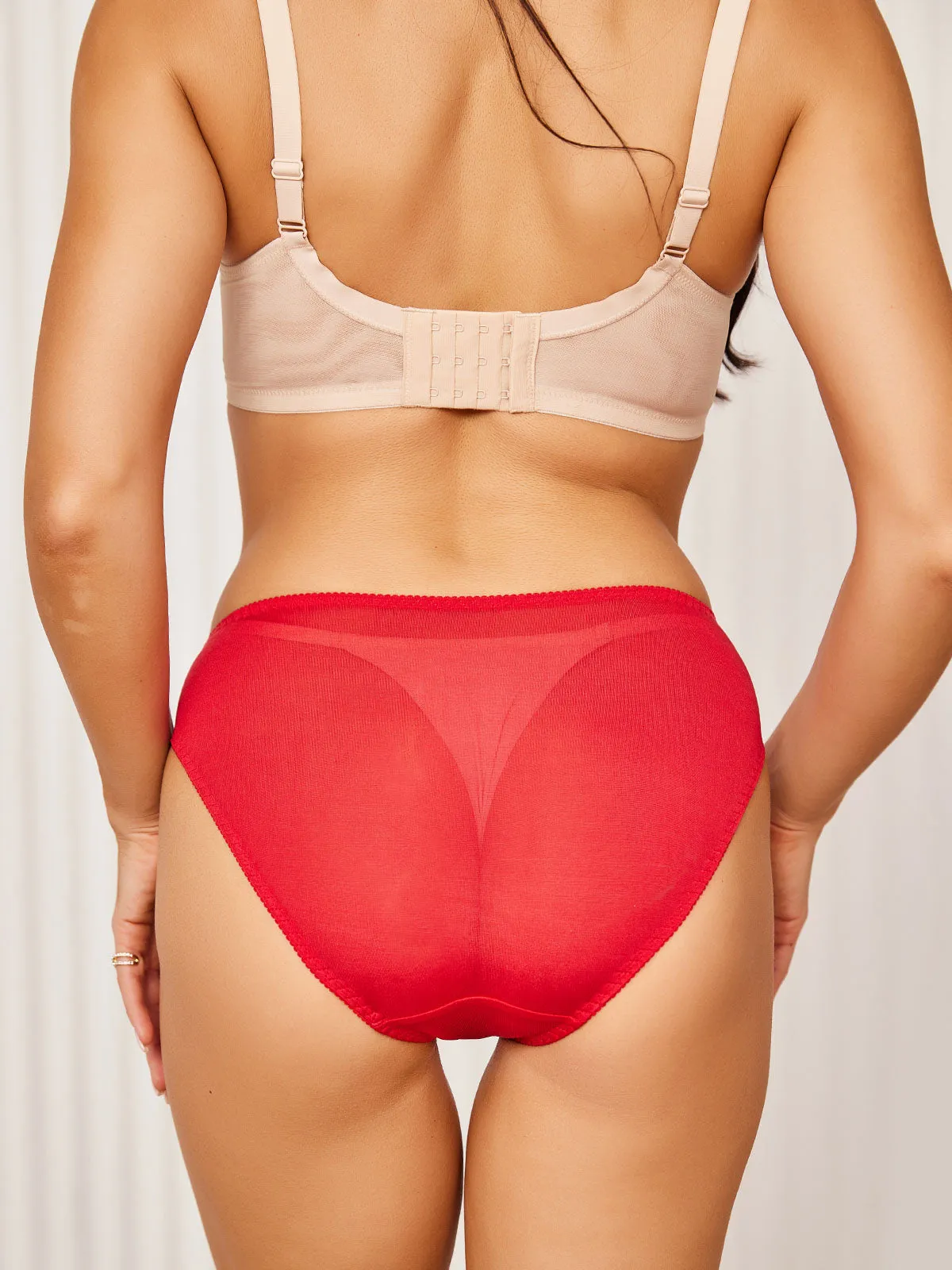 Culotte Tricotée En Soie Taille Basse en Dentelle (Soutien-Gorge NON Inclus)