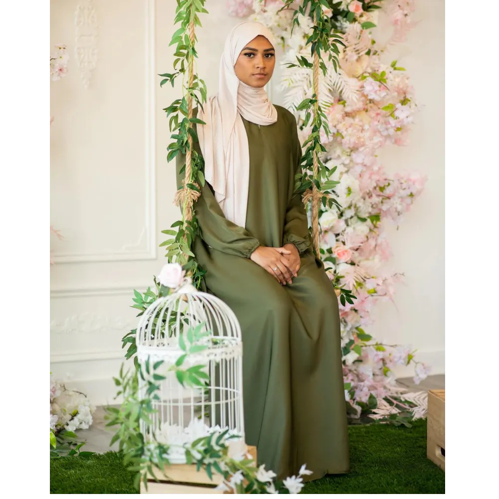 Hafsa Abaya (Sage Green)