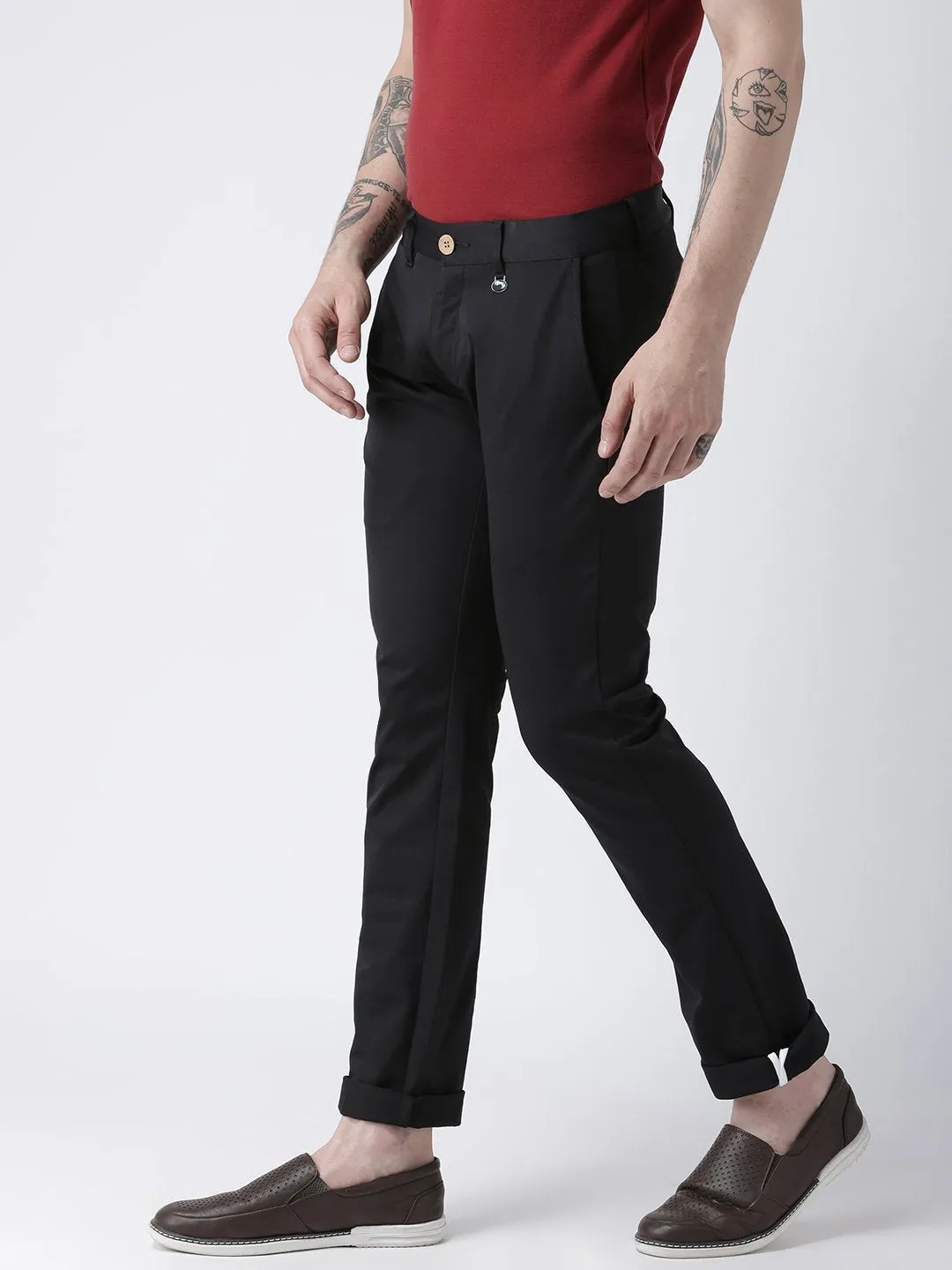 Men Black Slim Fit Solid Chinos