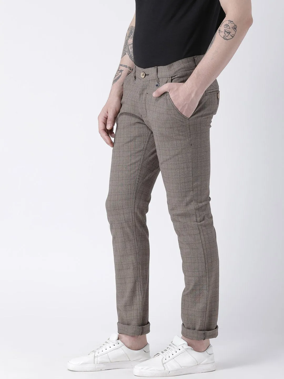 Men Grey Slim Fit Checked Chinos