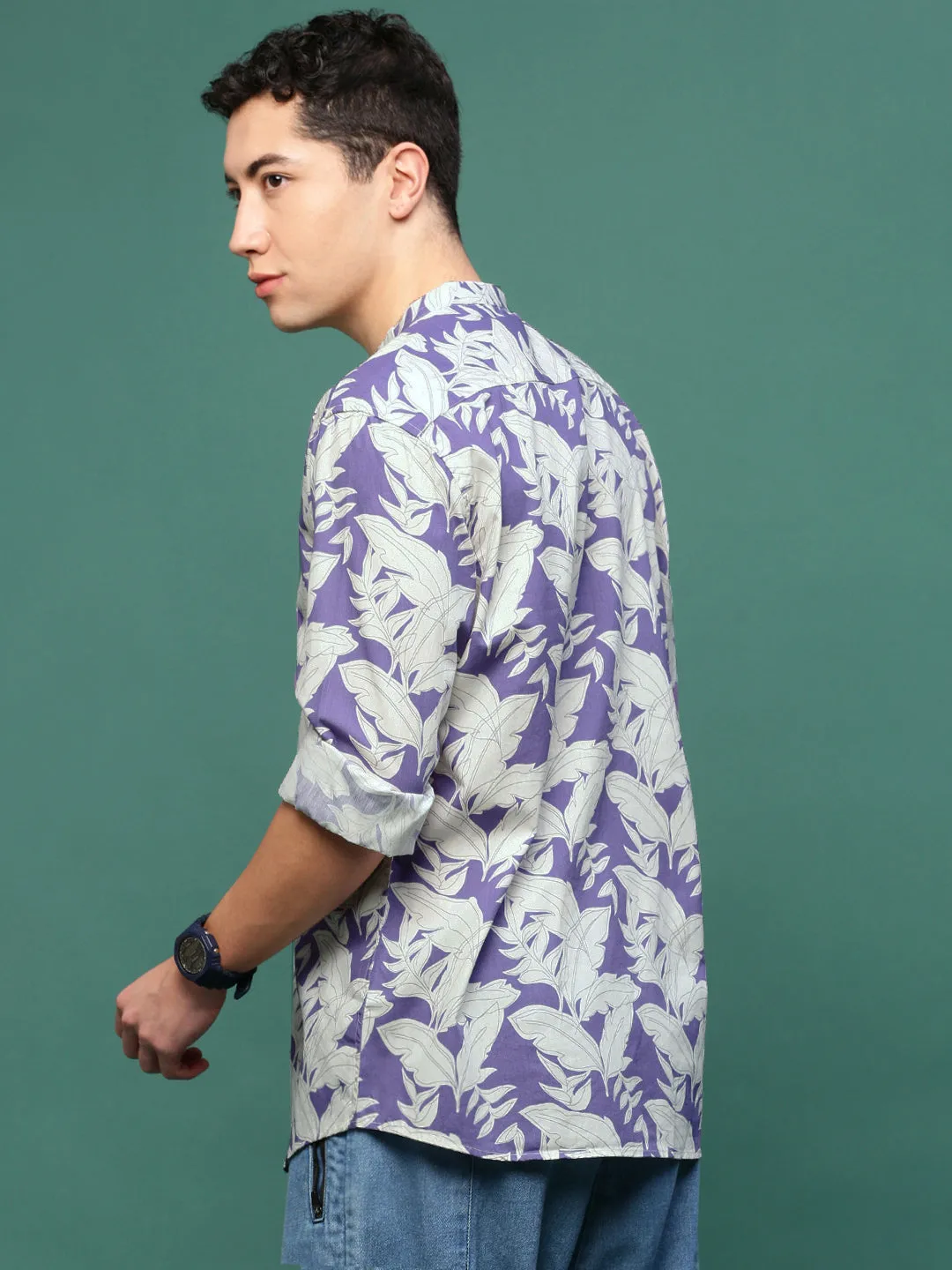 Men Violet Floral Slim Fit Shirt