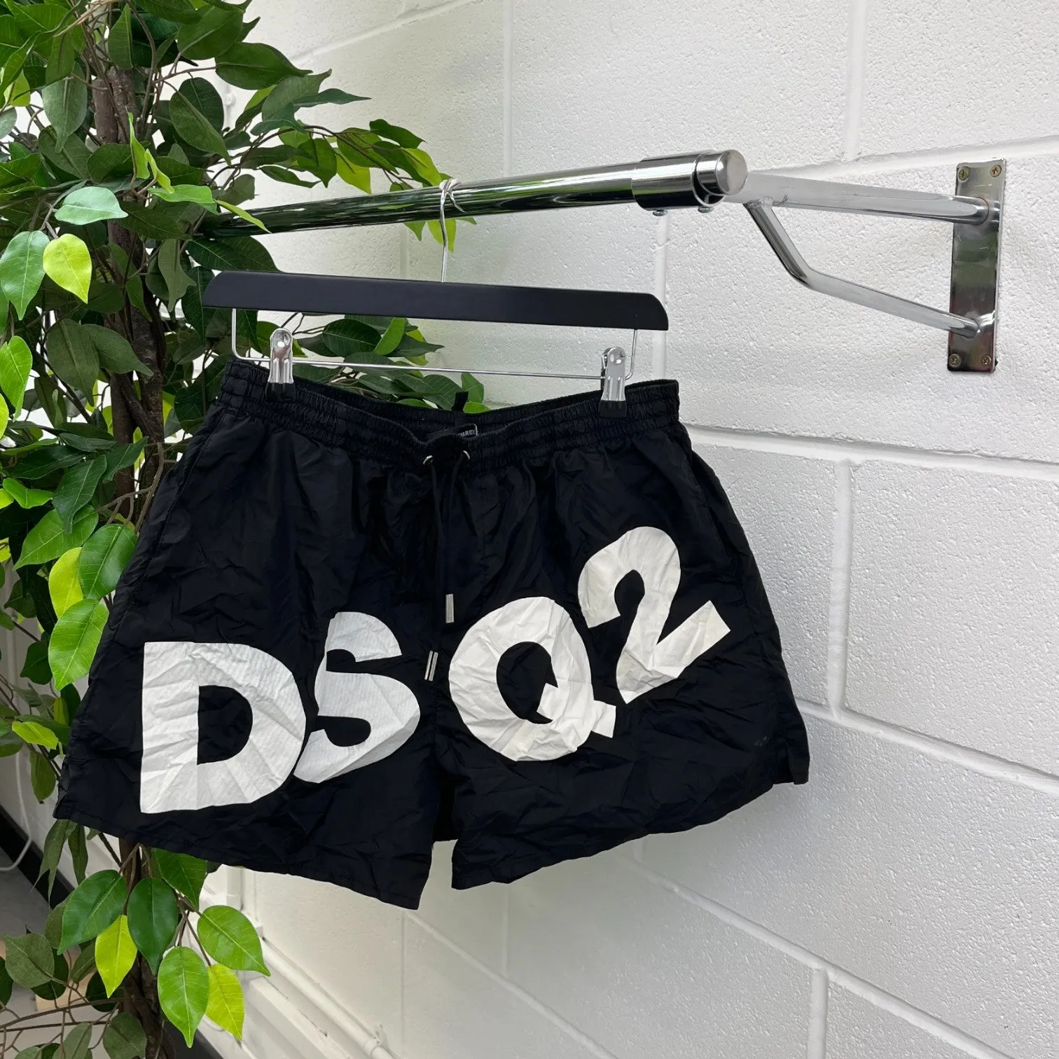 Men's D2 Logo Swim Shorts Black Size L