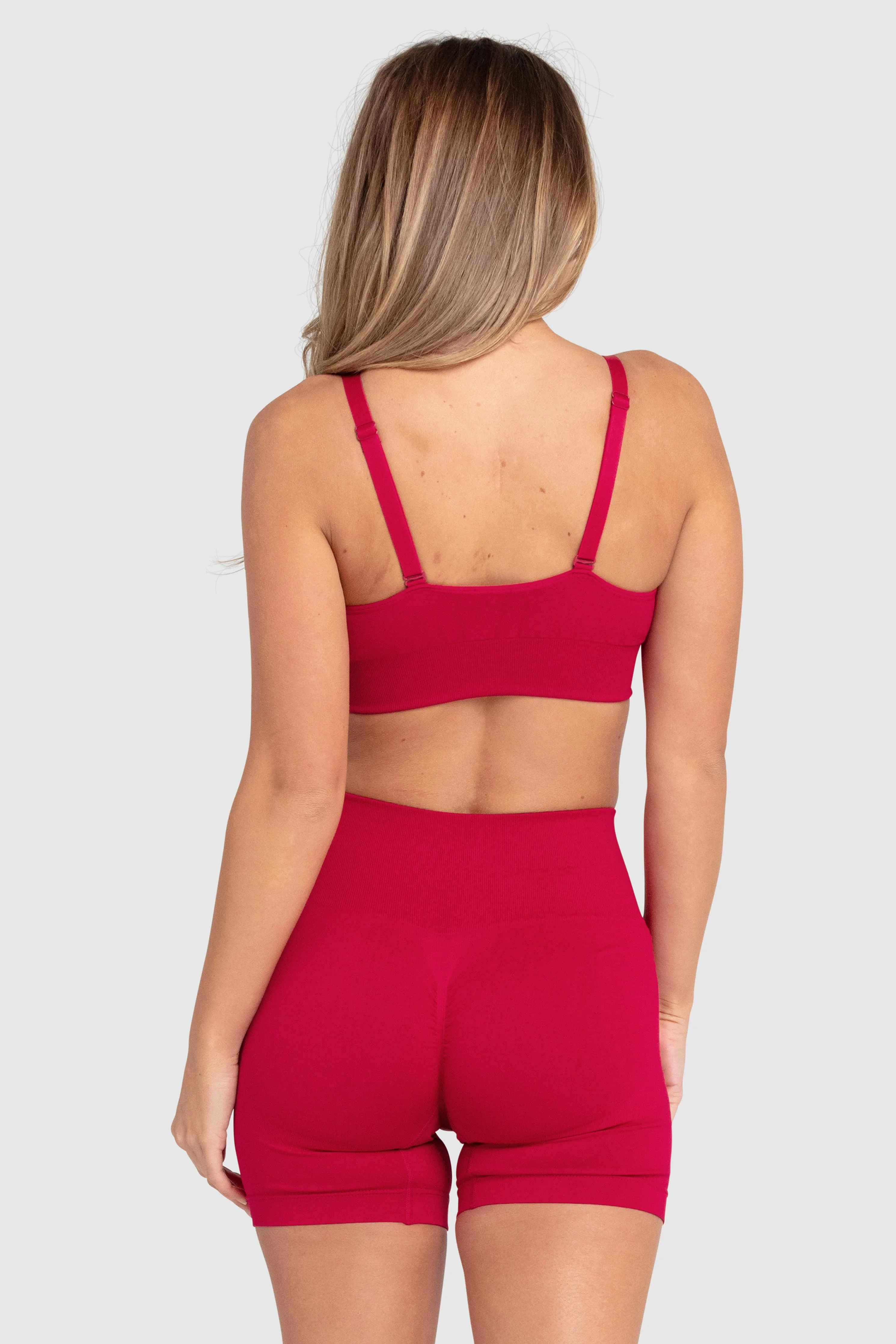 Scrunch 2 Seamless Crop - Cherry Red