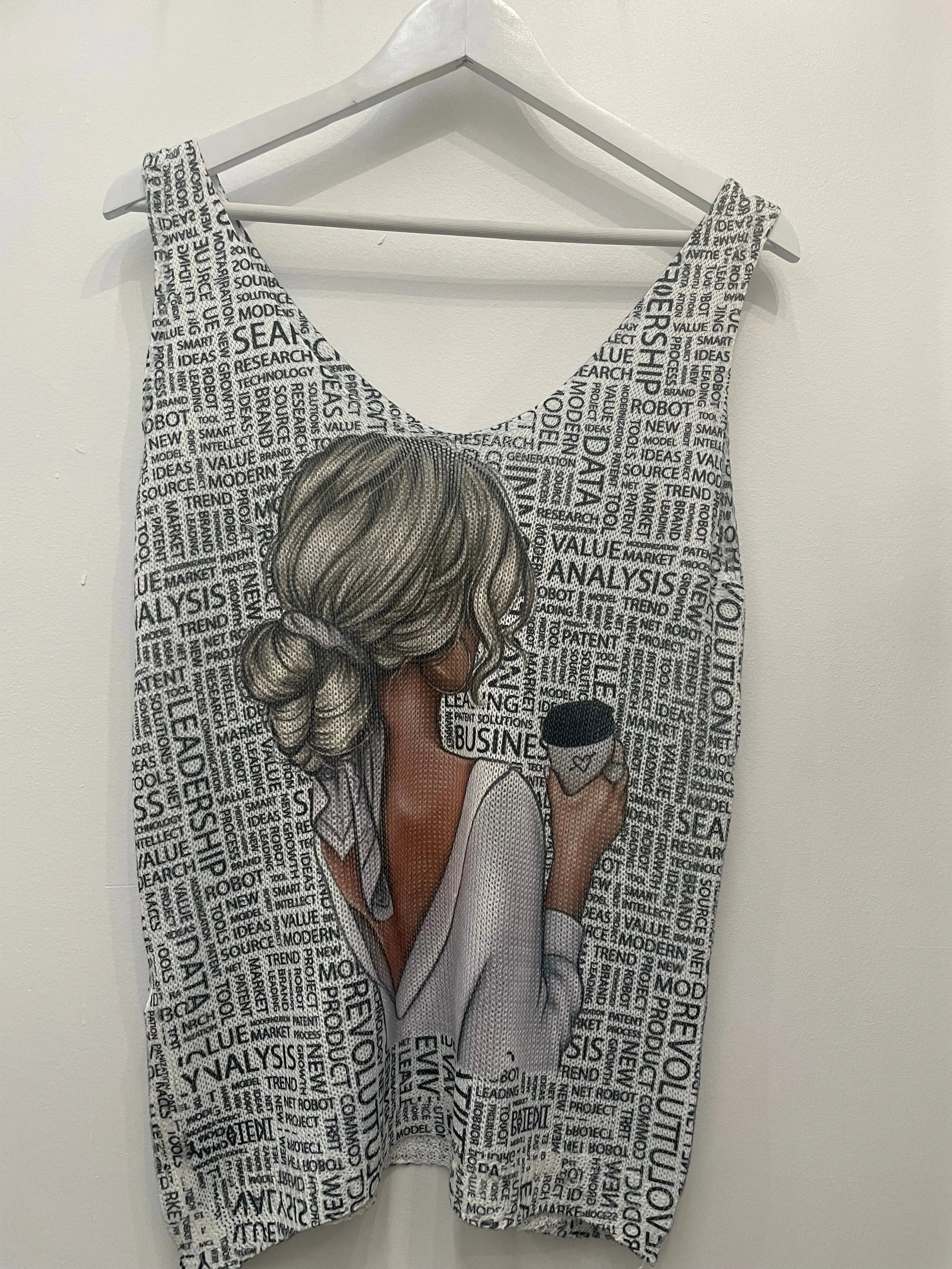 sleeveless v-neck knitted sweater