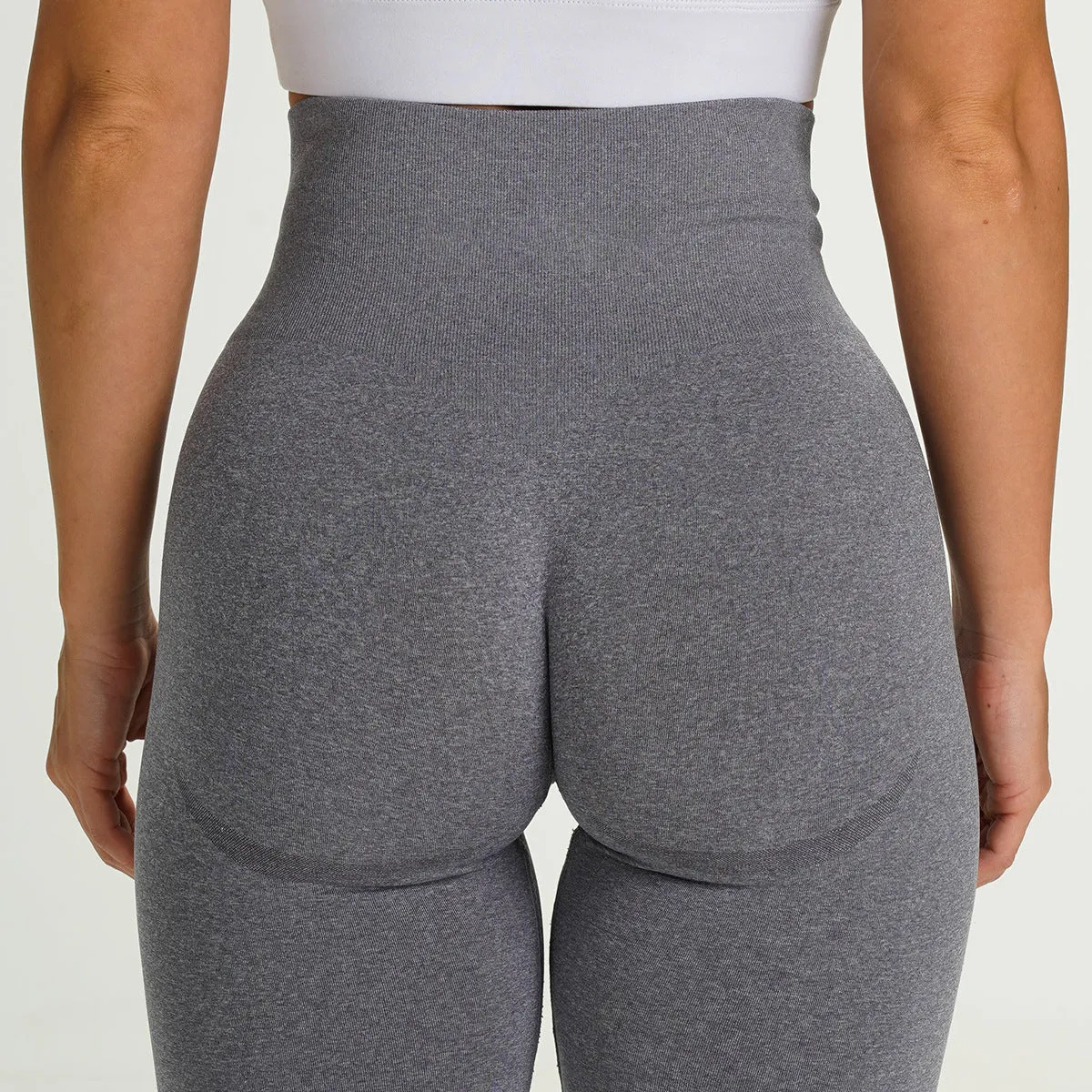 Summer European and American Fashion Sports Fitness Yoga Pants Seamless Tight Shorts for Women